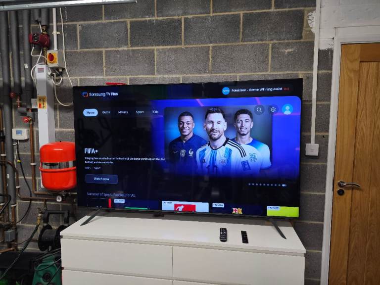 Samsung Smart TV Plus Television – 75 Inch