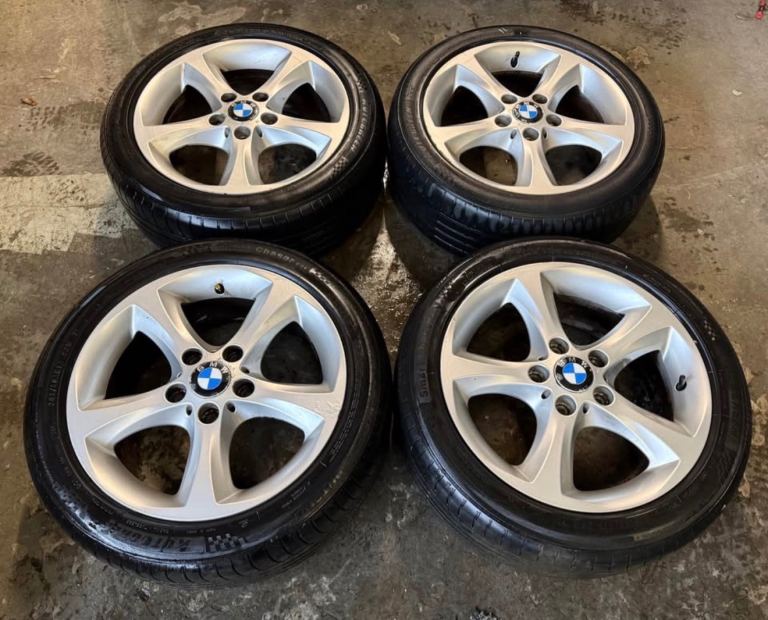 GENUINE OEM BMW 1 / 2 SERIES 279 17” 5x120 ALLOY WHEELS + GOOD TYRES 