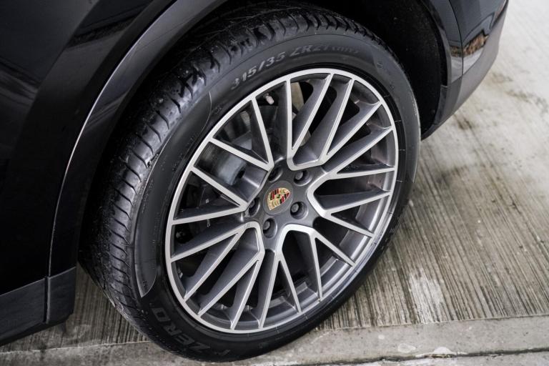 2019 Porsche Cayenne 3.0T V6 TiptronicS 4WD Euro 6 (s/s) 5dr ESTATE Petrol Automatic