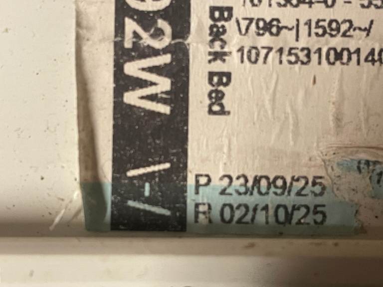 H 46.5 x W 159 cm - UPVC DOUBLE GLAZED WINDOW - CLEAR GLASS - GOOD CONDITION (REF: LJ189)