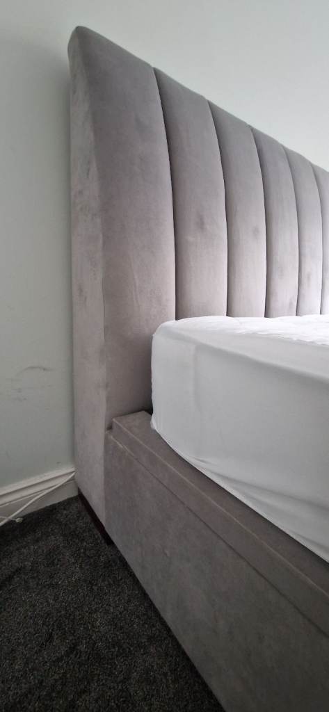 Luxury Double Bed w/ massive Storage, ergonomic Headboard & Mattress