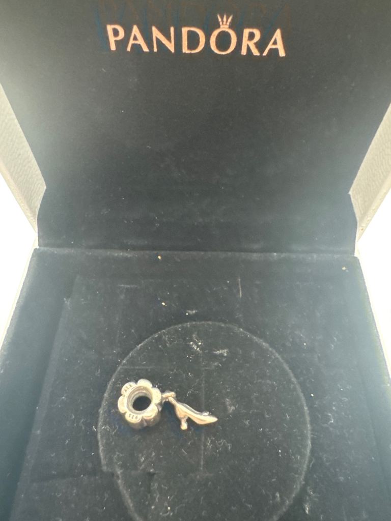 Pandora shoe  Charm – Good Condition