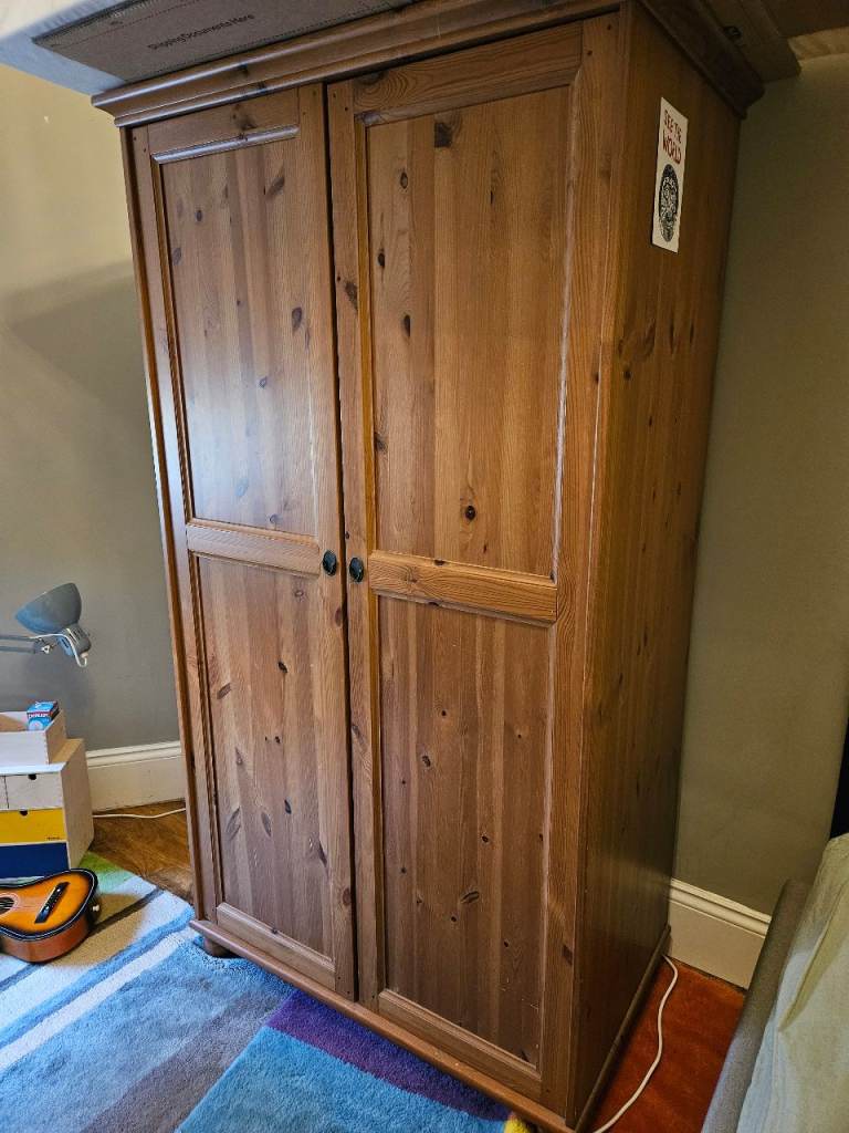Wardrobe, bookshelf, chair, microwave and single bed £100