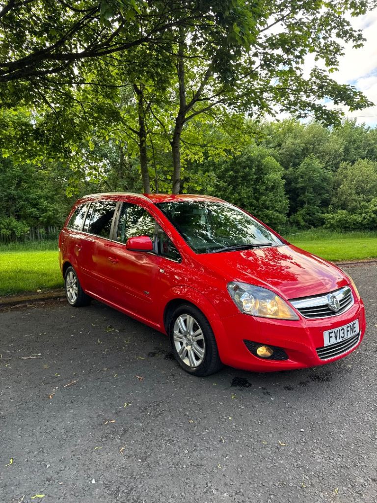 Vauxhall Zafira Exclusiv 1.6 Petrol 7 Seater Mot - December (1 family owners) 