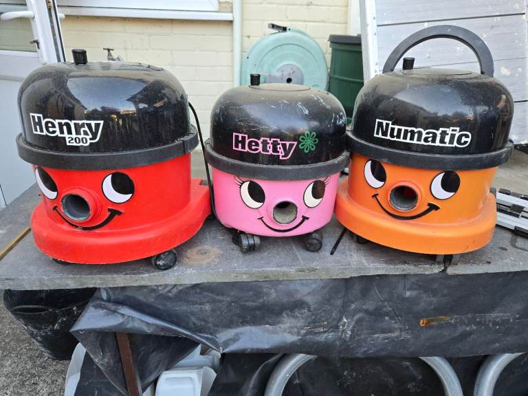 4 Henry Numatic Hoovers Repair or Spares