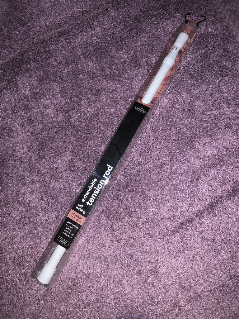 Self Locking Extendable Tension Rod IP1