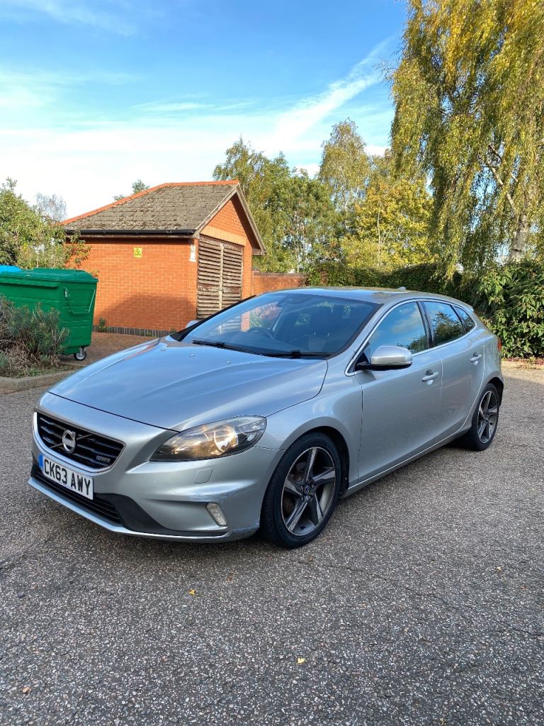 Volvo, V40, Hatchback, 2013, Manual, 1560 (cc), 5 doors