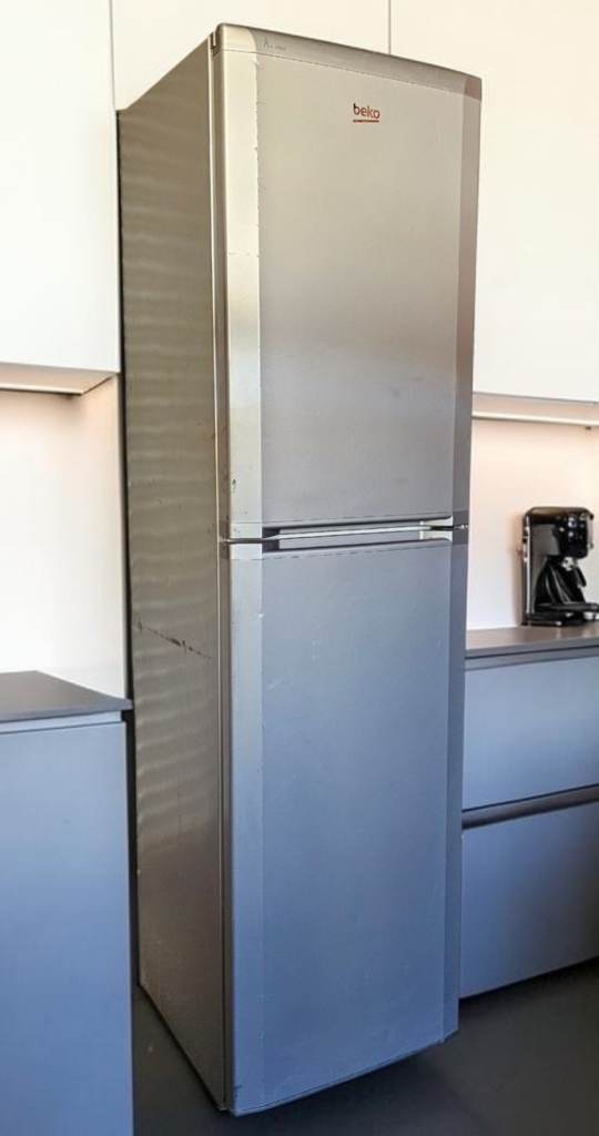 XL BEKO FROST FREE TALL FRIDGE FREEZER 5 FREEZER DRAWS