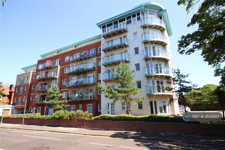 1 bedroom flat in Owls Road, Bournemouth, BH5 (1 bed) (#2942827)