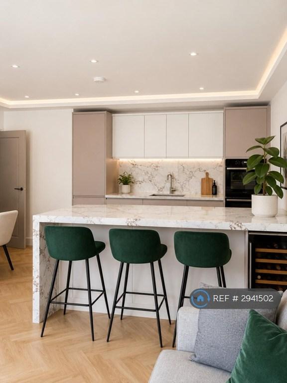 3 bedroom flat in The Ridge Way, South Croydon, CR2 (3 bed) (#2941502)