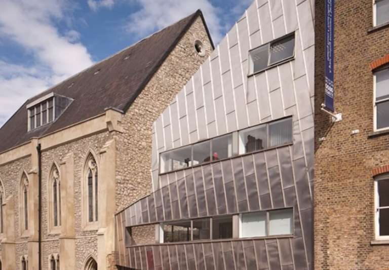 Furnished offices to rent in *King's Cross*. Office Spaces for 4 to 50 desks WC1