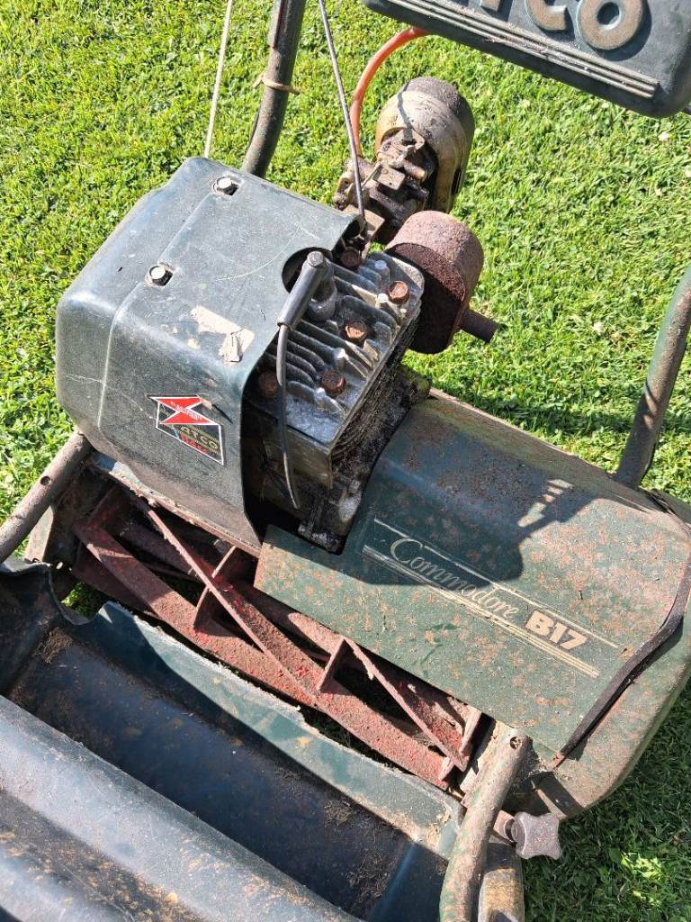 ATCO Commodore B17 Petrol Lawnmower – Fair Condition