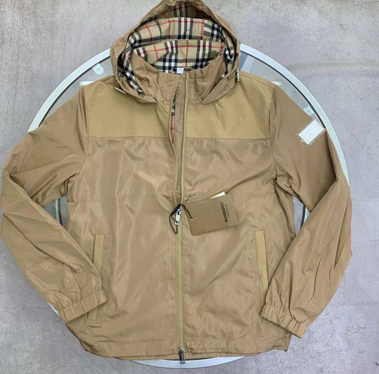 Burberry Beige Hooded Jacket – Brand New with Tags