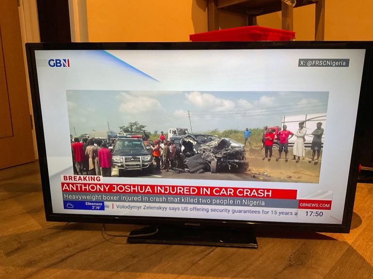 Polroid 48 inch led tv ( not smart )