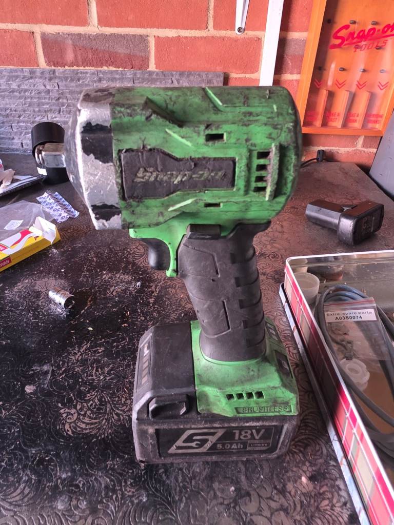 Snap on 18 v 3/8 drive 