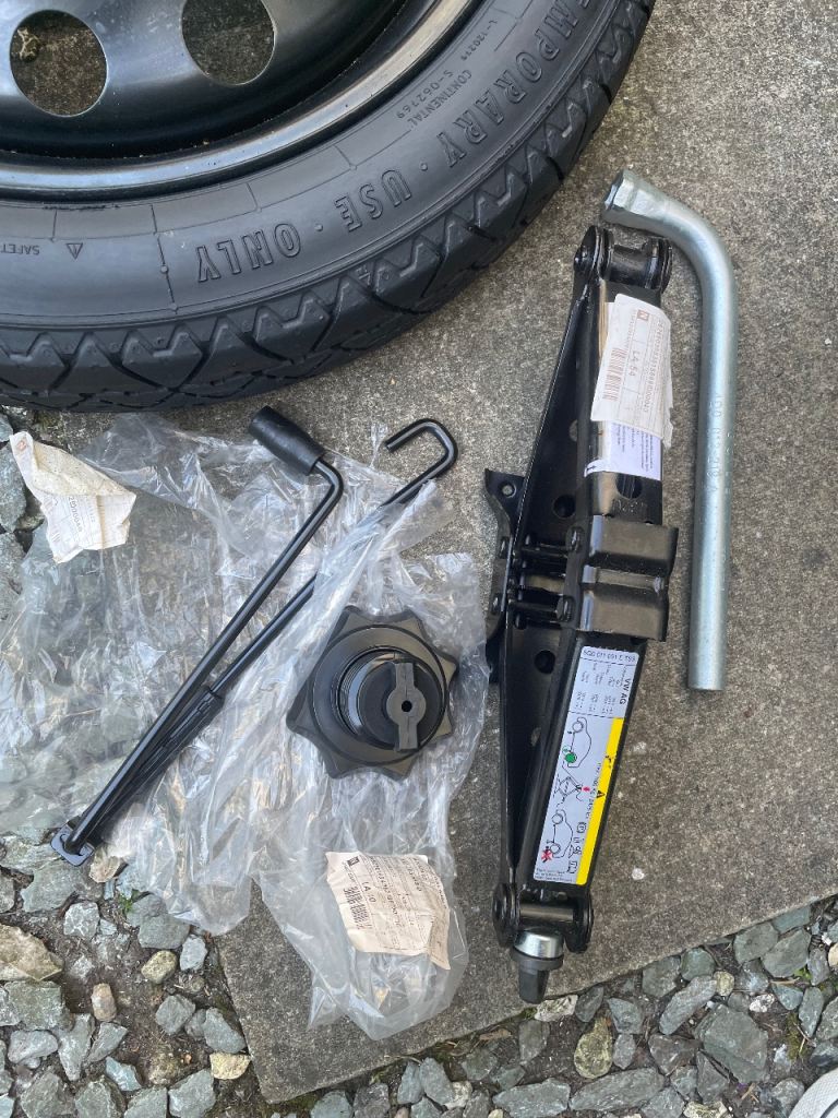 Vw T-roc. 16” space saver wheel and jack kit brand new. 