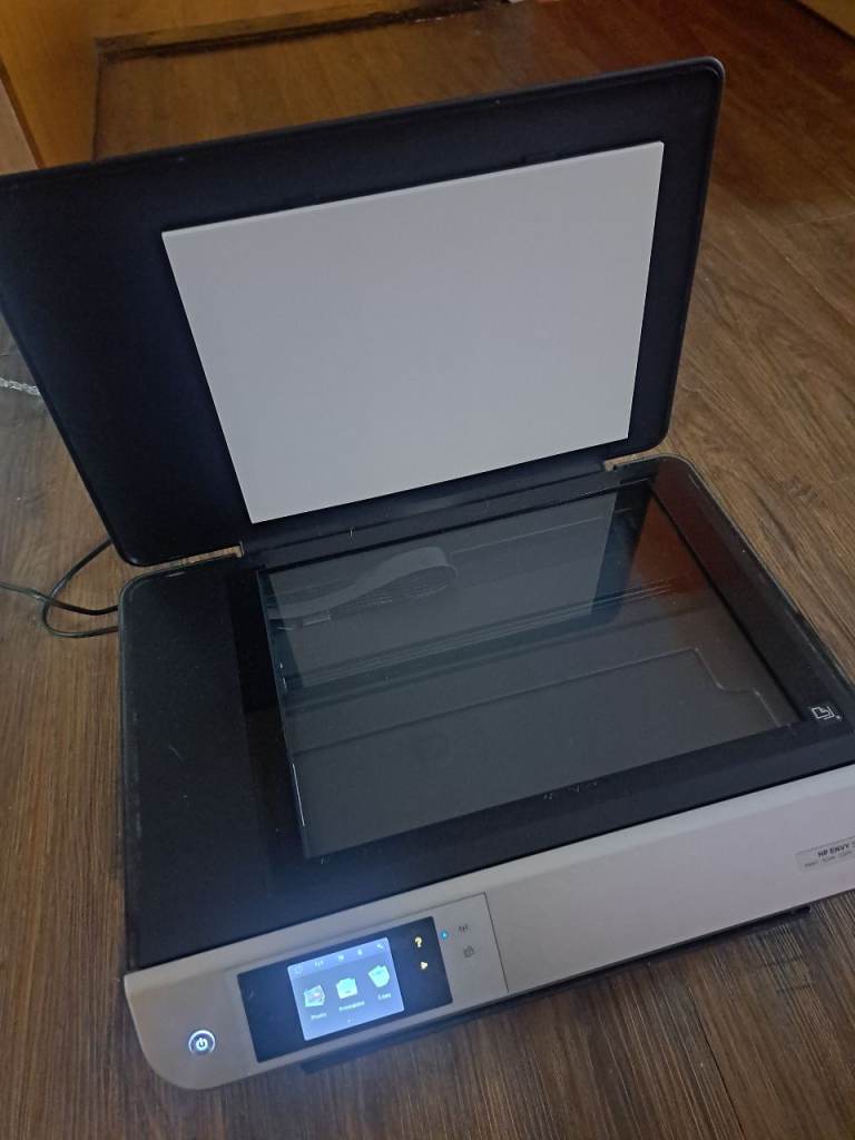 HP Envy 5530 All-in-One Printer – Good Condition