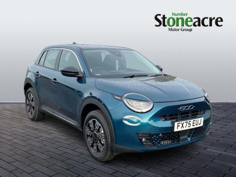 2025 Fiat 600 1.2 Hybrid 48V 136 5dr eDCT-6 HATCHBACK PETROL Automatic
