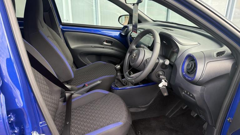 2025 Toyota Aygo X 1.0 VVT-i Edge 5dr Petrol Hatchback Hatchback Petrol Manual