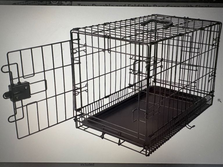Amazon basics medium dog crate