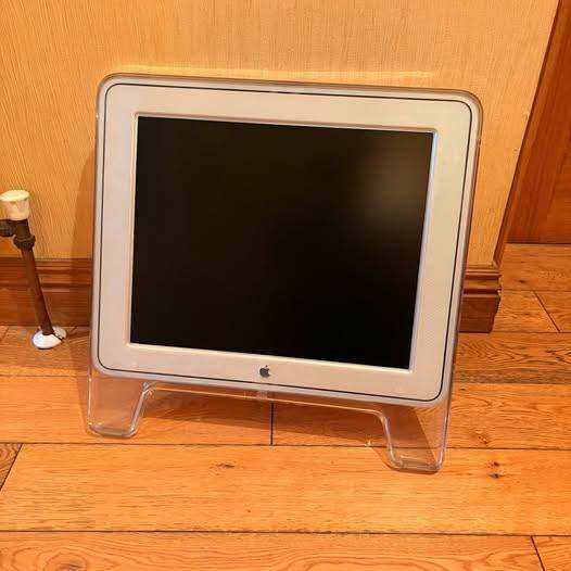 Apple Studio Display 17"