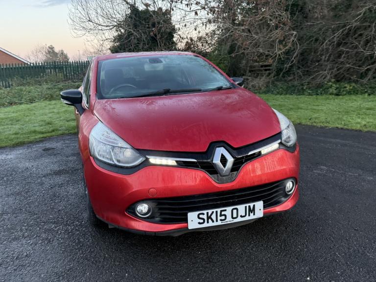 RENAULT CLIO 1.2 Dynamique MediaNav 1.2 16V 75 2015