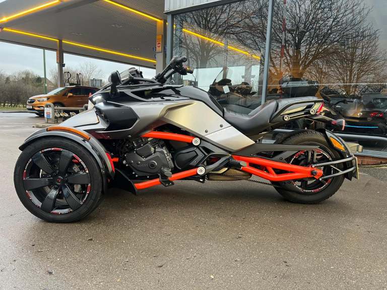 2016 66 plate Can-Am SPYDER F3s 1330cc 6 speed semi automatic trike