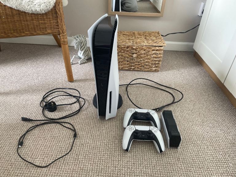 Sony PS5 (Disc Version)