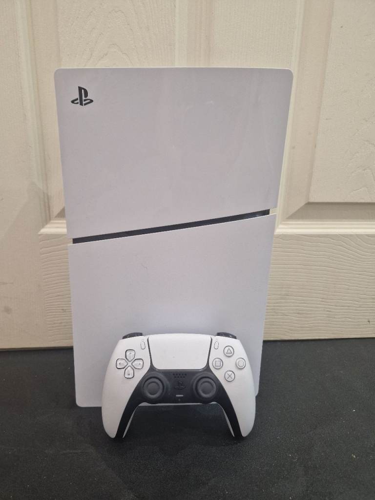 Sony PlayStation 5 SLIM DIGITAL Console with Controller – Good Condition