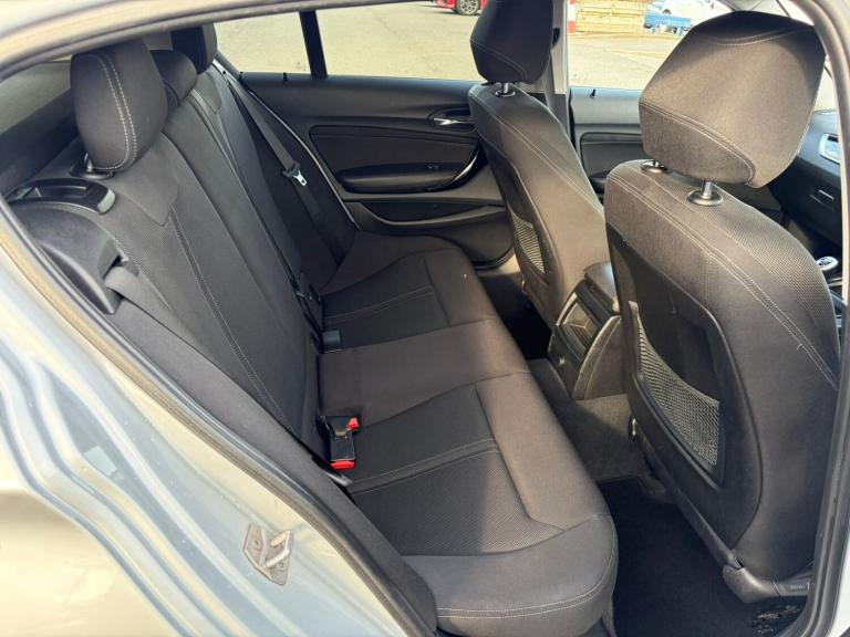 2018 BMW 1 Series 118i [1.5] Sport 5dr [Nav] HATCHBACK Petrol Manual