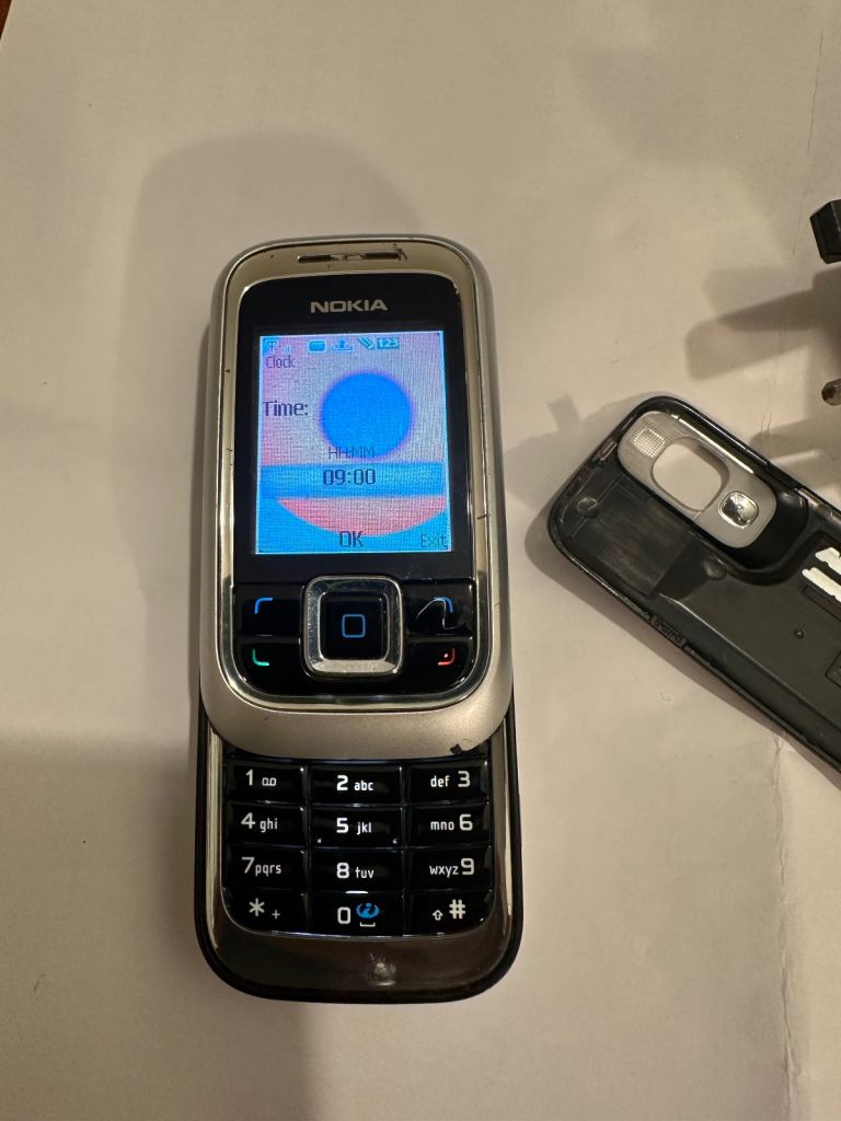Nokia 6111 unlocked 