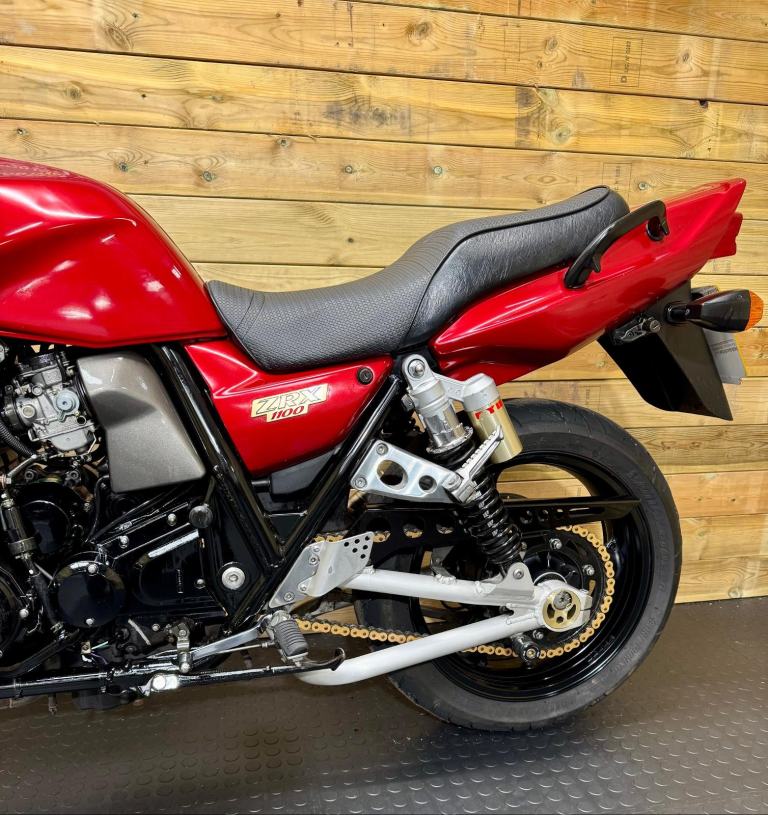 Kawasaki ZRX-1100 / Y registration 2001 / just 18.6k miles 