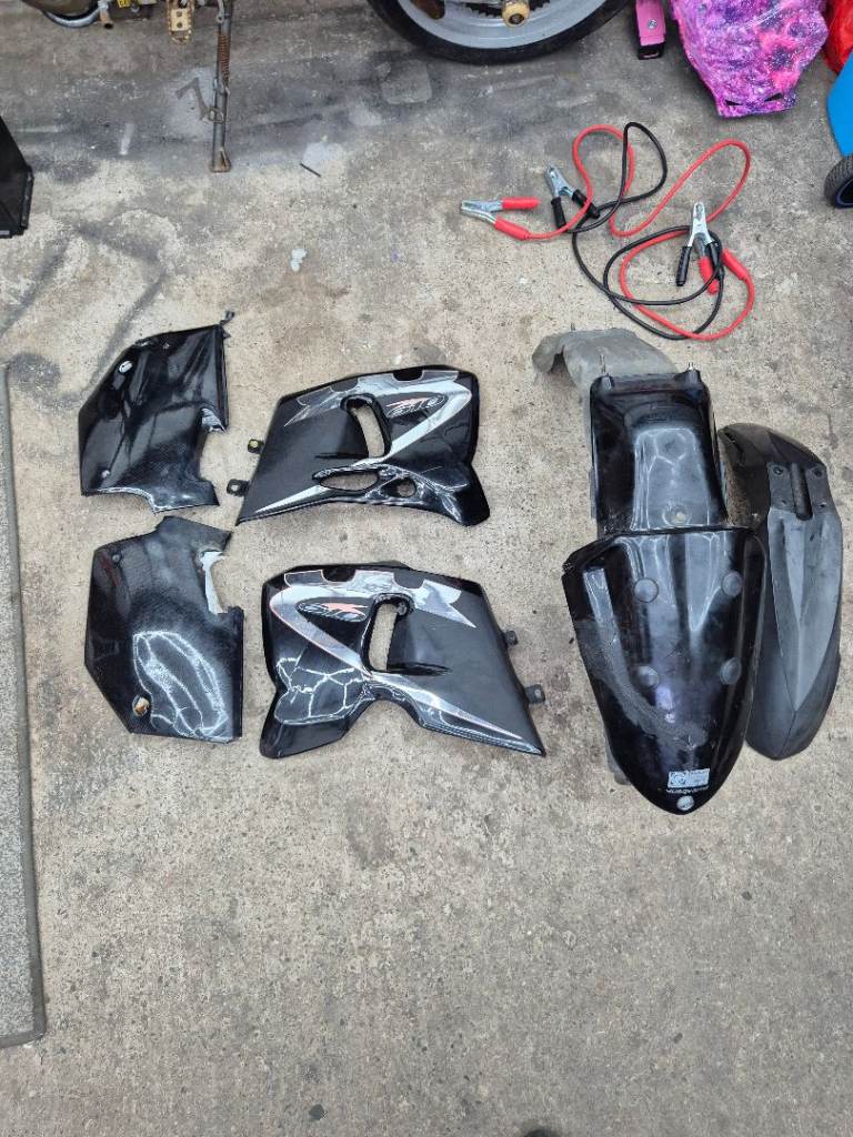 Husqvarna supermoto 610 plastics