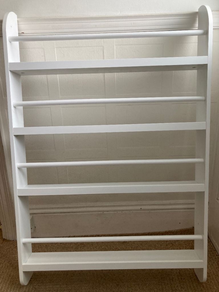Bookcase: Gltc Greenaway Bookcase 