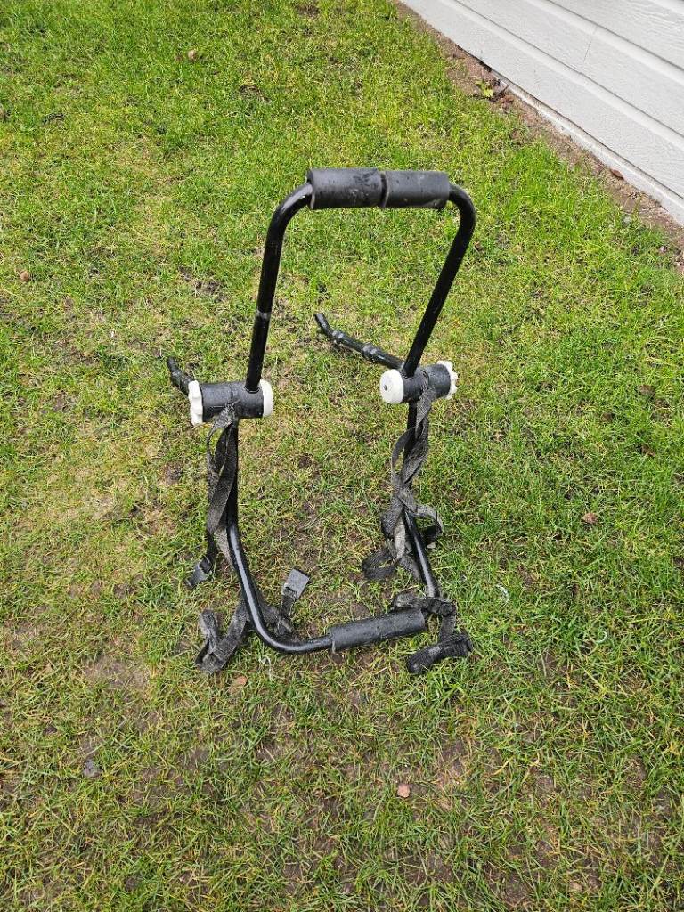 2 bike racks