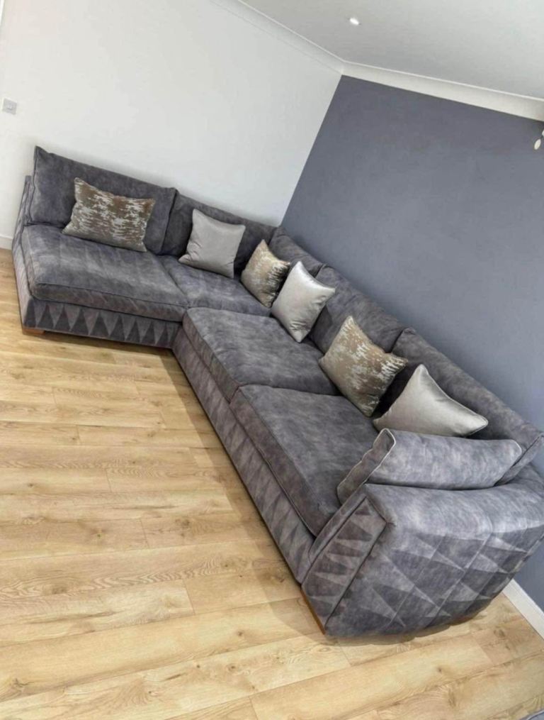 Emperor sofa set 