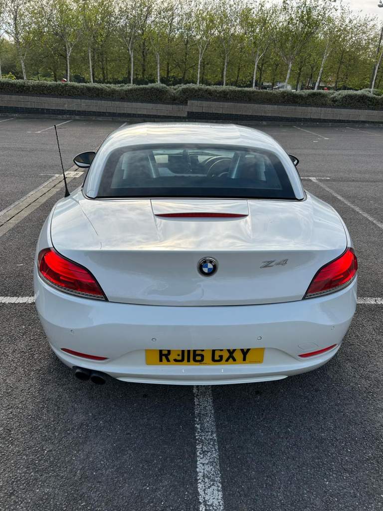 BMW, Z4, Convertible, 2016, Semi-Auto, 1997 (cc), 2 doors