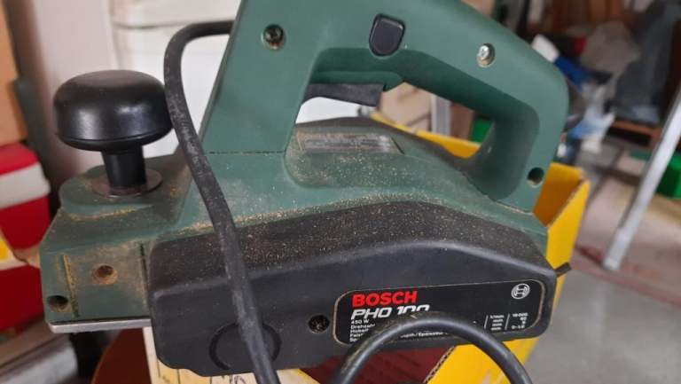 Bosch PHO 100 Electric Hand Planer 450W (82mm) used