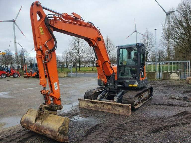 Doosan DX 85 R-3