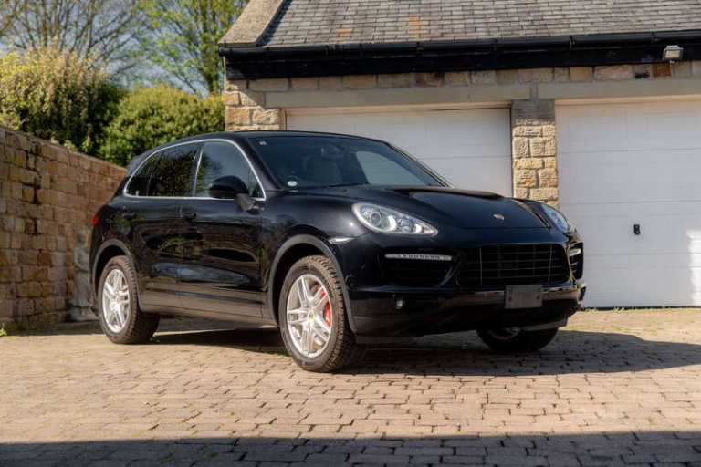  Porsche CAYENNE FACELIFT -957 Automatic