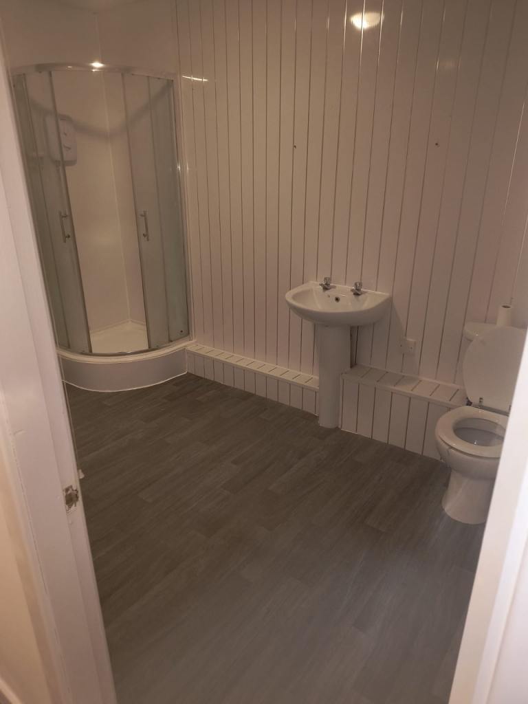 To let 2 bed Flat Kenyon Lane M40 9JG