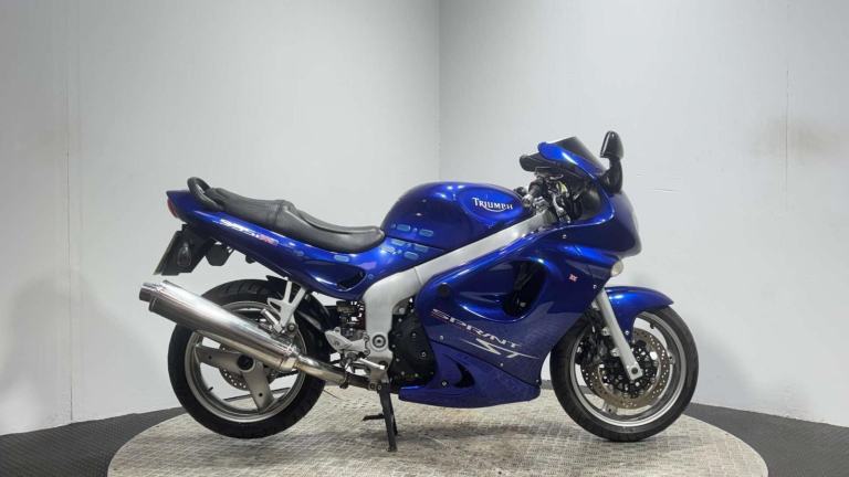 Triumph Sprint 2002 27K RUNNING PROJECT BIKE SPARES OR REPAIR SPORTS TOURER