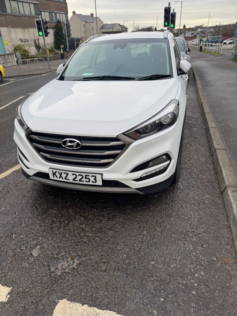 Hyundai, TUCSON, Estate, 2017, Semi-Auto, 1685 (cc), 5 doors