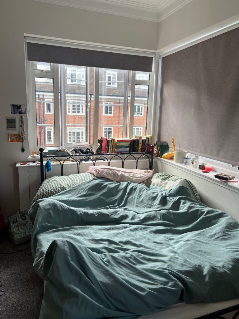 Double Bed Frame – Black Metal, Good Condition