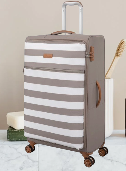 Cabin case iT brand new 8wheels