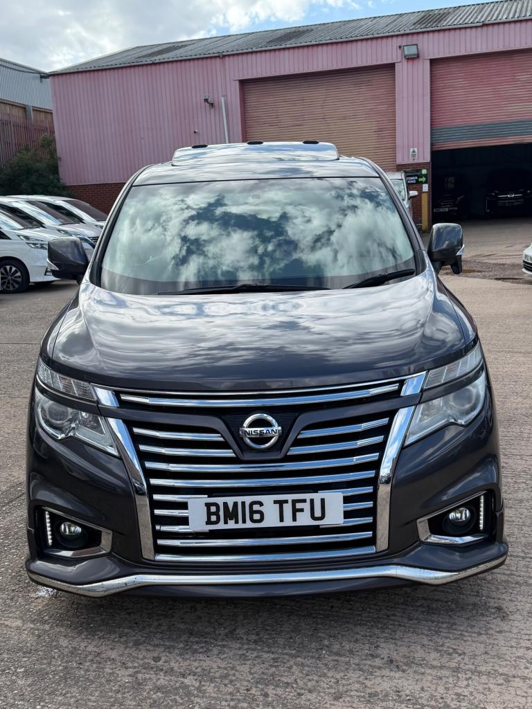 2016 Nissan Elgrand 2.5 Dual Sunroof mpv Petrol Automatic
