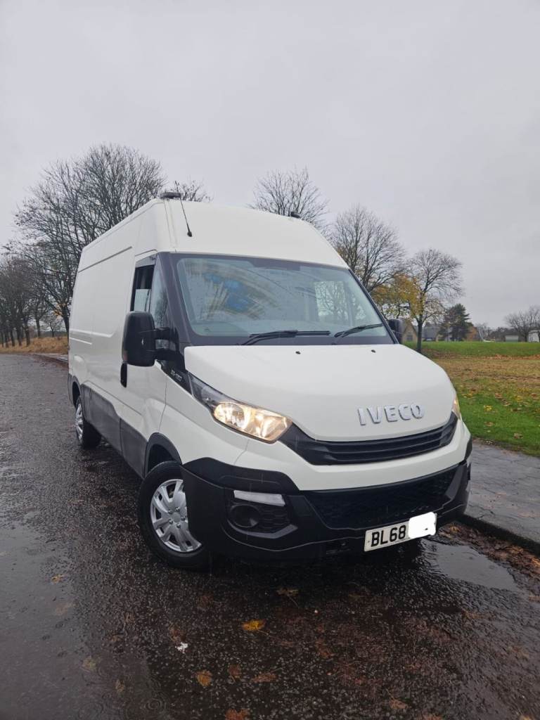 2019 iveco daily 35-120 rwd mwb euro 6 ulez comp sim transit master crafter movano