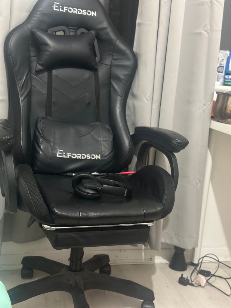 Gaming chair