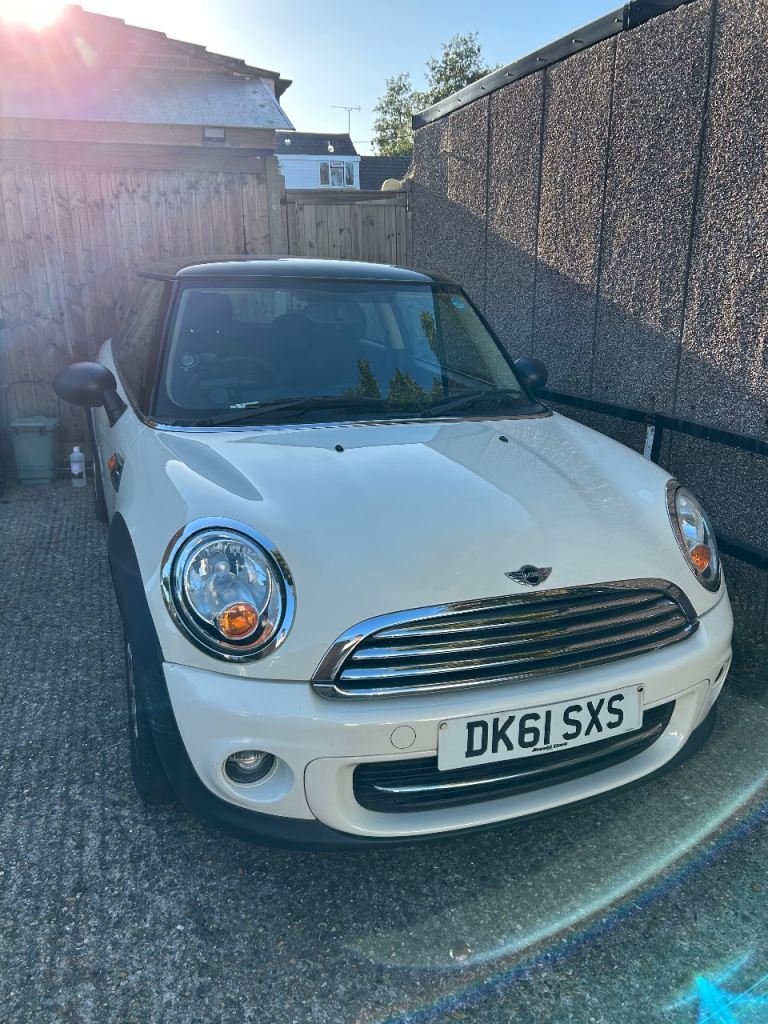 Mini, HATCHBACK, Hatchback, 2011, Semi-Auto, 1598 (cc), 3 doors