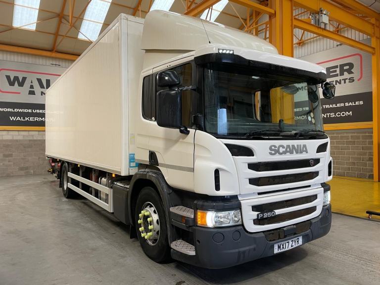 SCANIA P250 18 TONNE *EURO 6* 4X2 FRIDGE / FREEZER - 2017 - MX17 ZYR